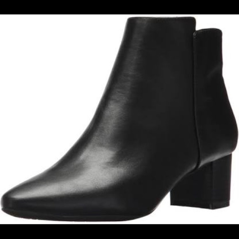 Rockport booties. Make an offer!